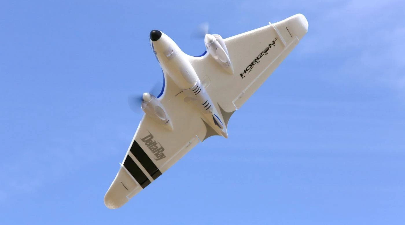 Delta Ray RTF With SAFE Technology And Spektrum 2.4GHz Transmitter 6 Delta Ray RTF With SAFE Technology And Spektrum 2.4GHz Transmitter - Image 6