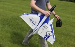 Delta Ray RTF With SAFE Technology And Spektrum 2.4GHz Transmitter 16 Delta Ray RTF With SAFE Technology And Spektrum 2.4GHz Transmitter -Remote Control Toys hobby zone hbz7900 07