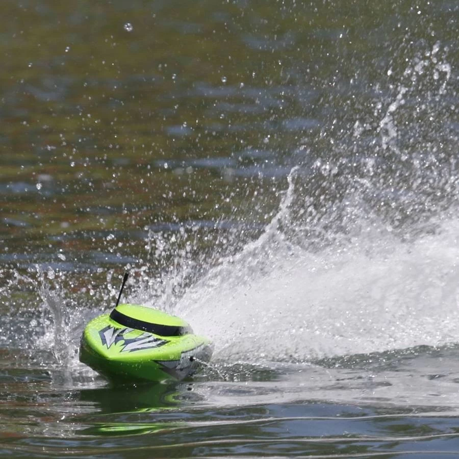 Shockwave 26-inch RTR Brushless Deep-V Boat 4 Shockwave 26-inch RTR Brushless Deep-V Boat - Image 4