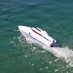 React 17 Inch Self Righting RTR Boat -Remote Control Toys pro boat prb08024 03